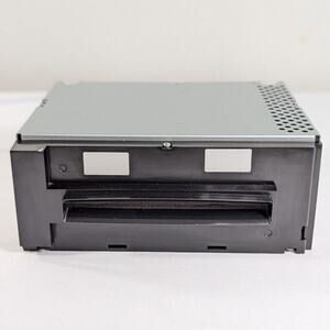 Cadillac XLR CD Audio Player Command Head Unit 19115300 *PARTS OR REPAIR*